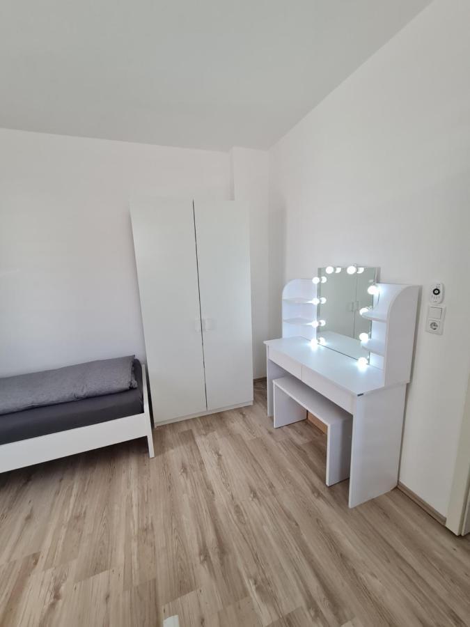 Ganze Wohnung Top Lage In Κέμπτεν Εξωτερικό φωτογραφία
